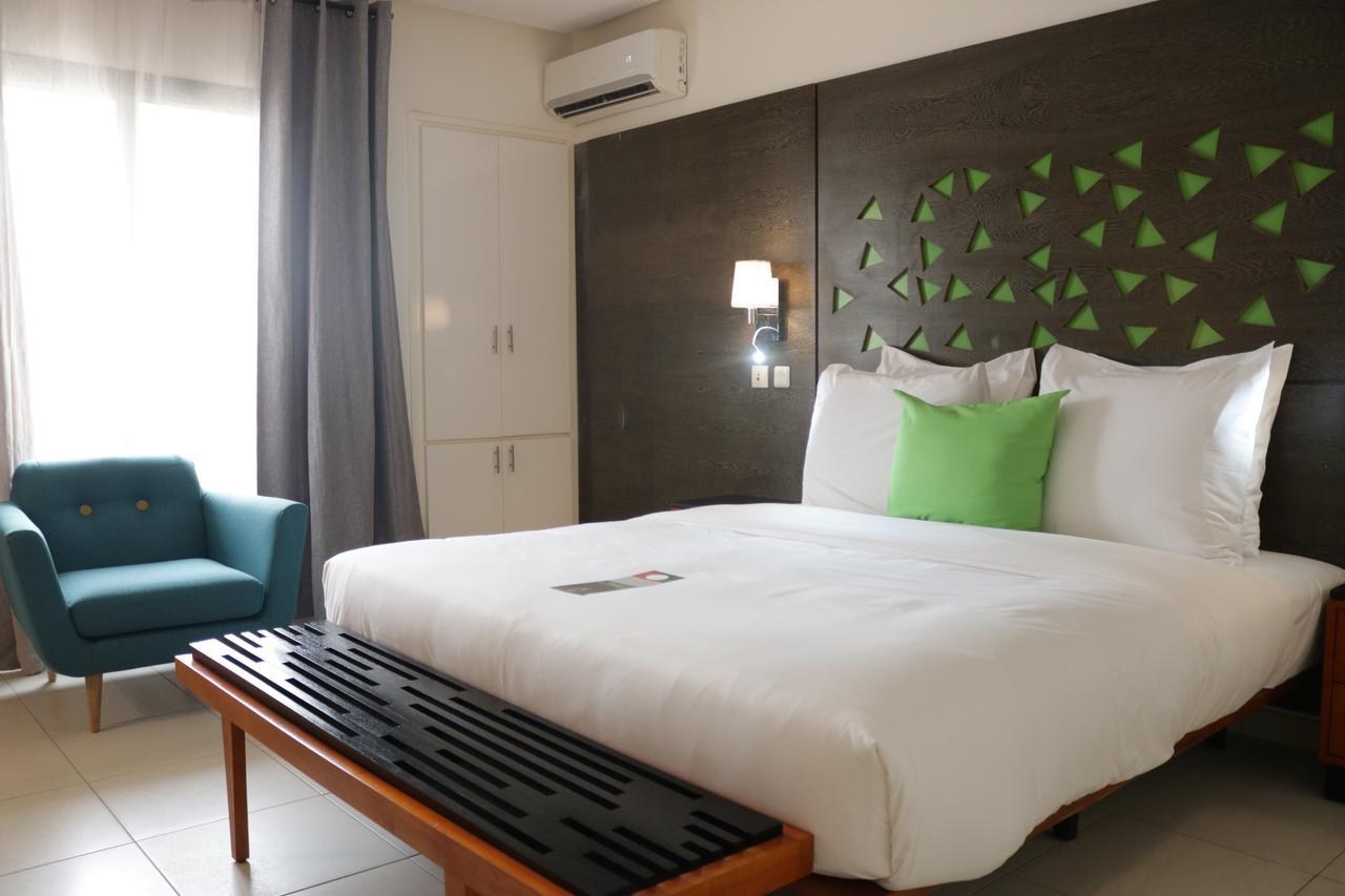 Douala Design Hotel Exterior foto