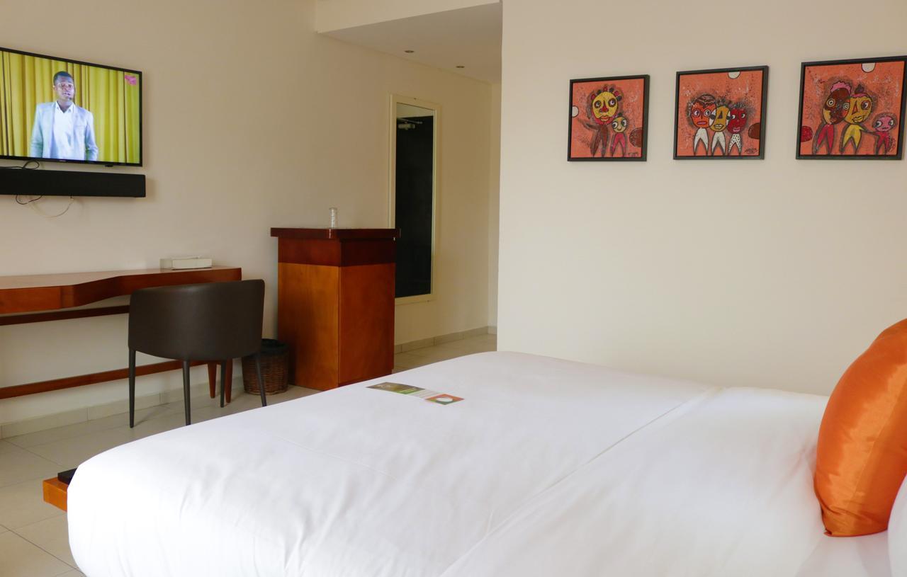 Douala Design Hotel Exterior foto