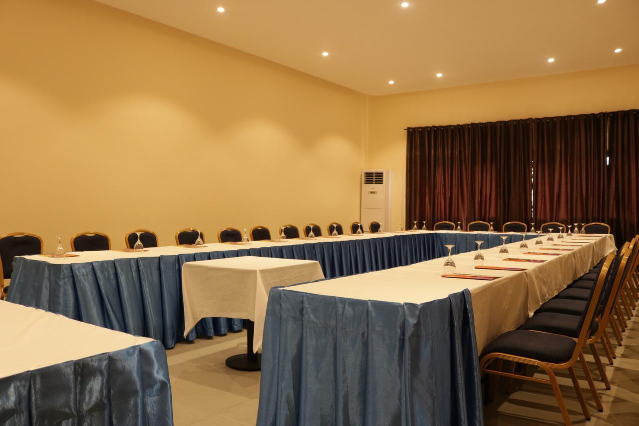Douala Design Hotel Exterior foto