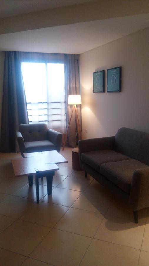 Douala Design Hotel Exterior foto